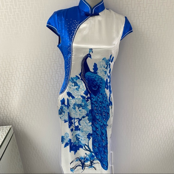 Chinese Formal Long Evening Gown, Cheong Sam or Chi Pao - Picture 2 of 13